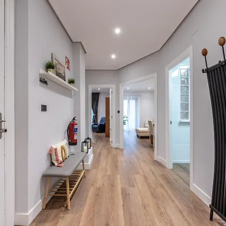 아파트 Riverside, Moderno En Centro