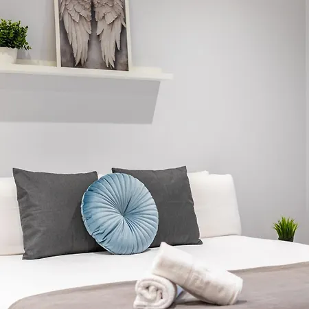 아파트 Riverside, Moderno En Centro *