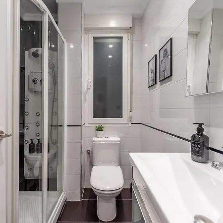 Riverside, Moderno En Centro