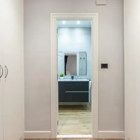 Riverside, Moderno En Centro בילבאו